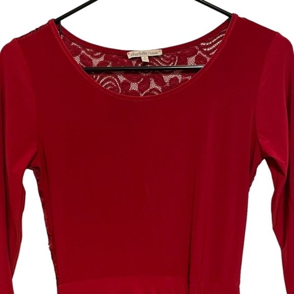 Charlotte Russe Red Back Lace Gathered Waist Quarter Length Sleeve Dress - Picture 2 of 7